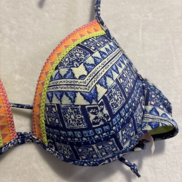 Victoria's Secret The Fabulous Padded Molded Push Up Underwire Swim Top Size 34C - Picture 5 of 13